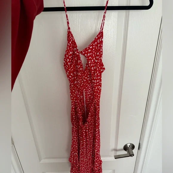 Zara Dress - Picture 2 of 3